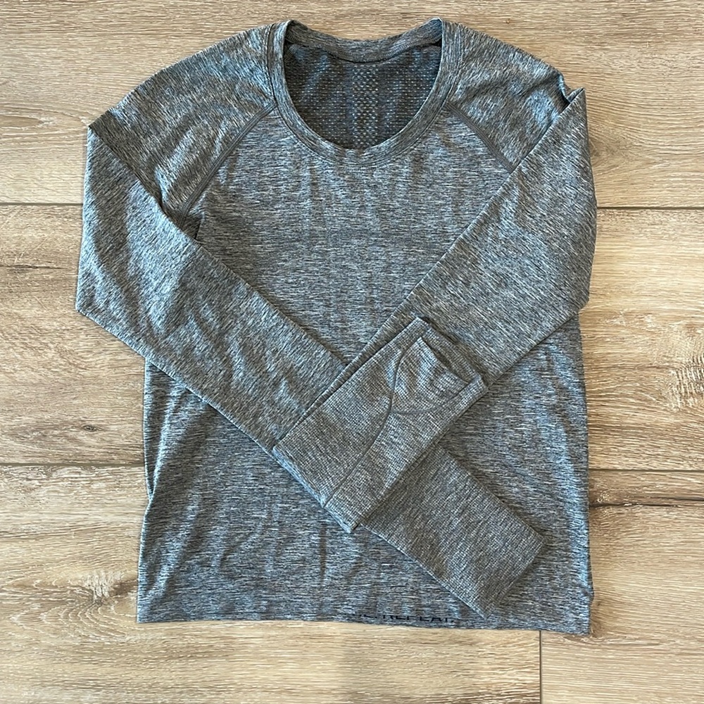 Lululemon swiftly tech long sleeve race length